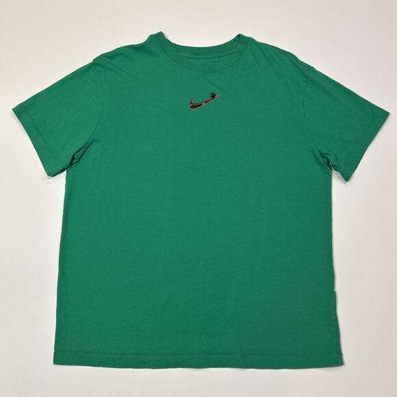 The Nike Tee Shirt Womens Size Medium Green Loose Fit Center Swoosh Ladies - Picture 1 of 12